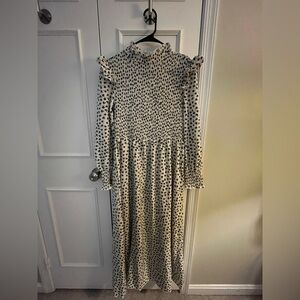 SHEIN Black and White Floral Smocked Dress